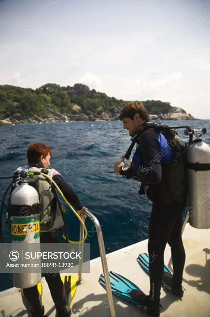 Similan Islands, Marine National Park, Thailand, Asia; Scuba divers