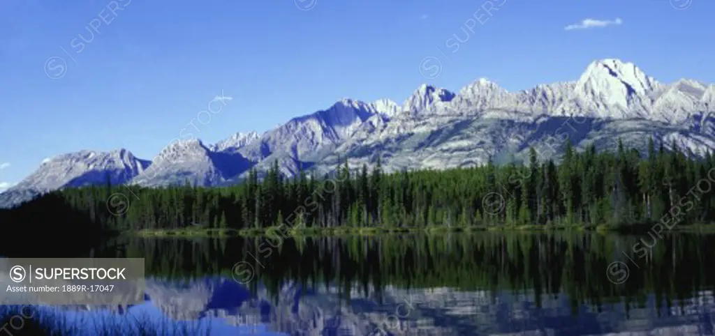 Mountain scenery and lake