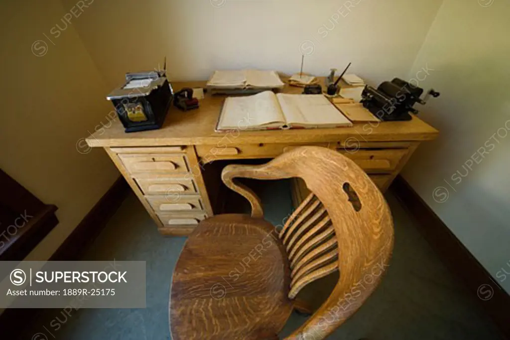 Old-fashioned office