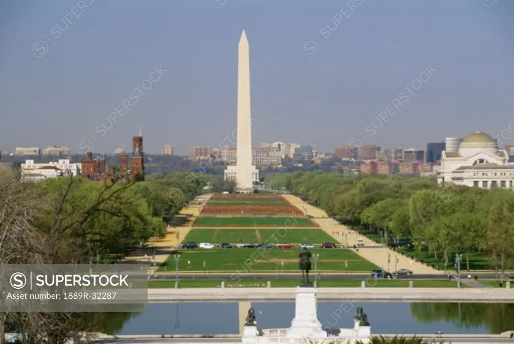 The National Mall Washington monument in Washington, DC, USA