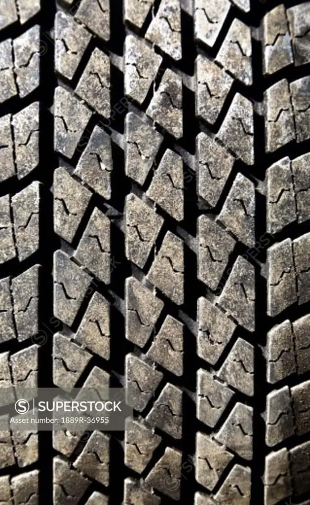 Tire treads