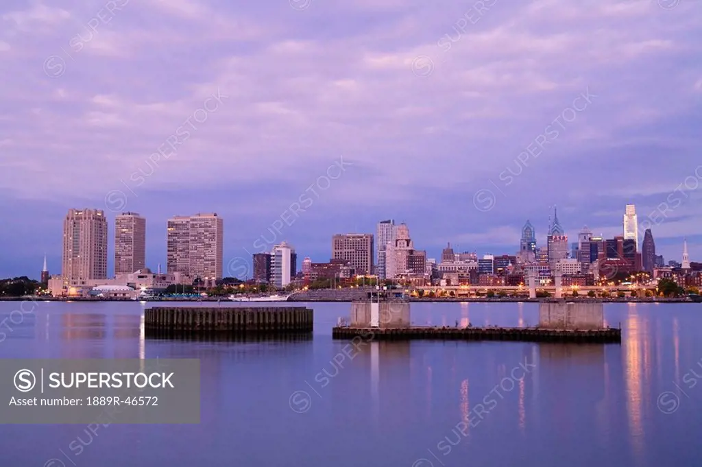 Philadelphia skyline and Delaware River, Pennsylvania, USA