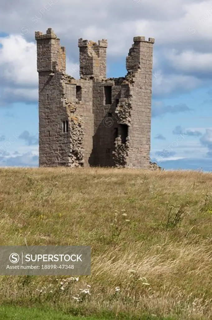 Dunstanborough castle, Northumberland, England