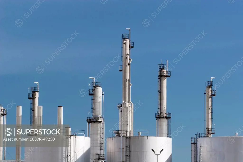 Towers and tanks at gas plant