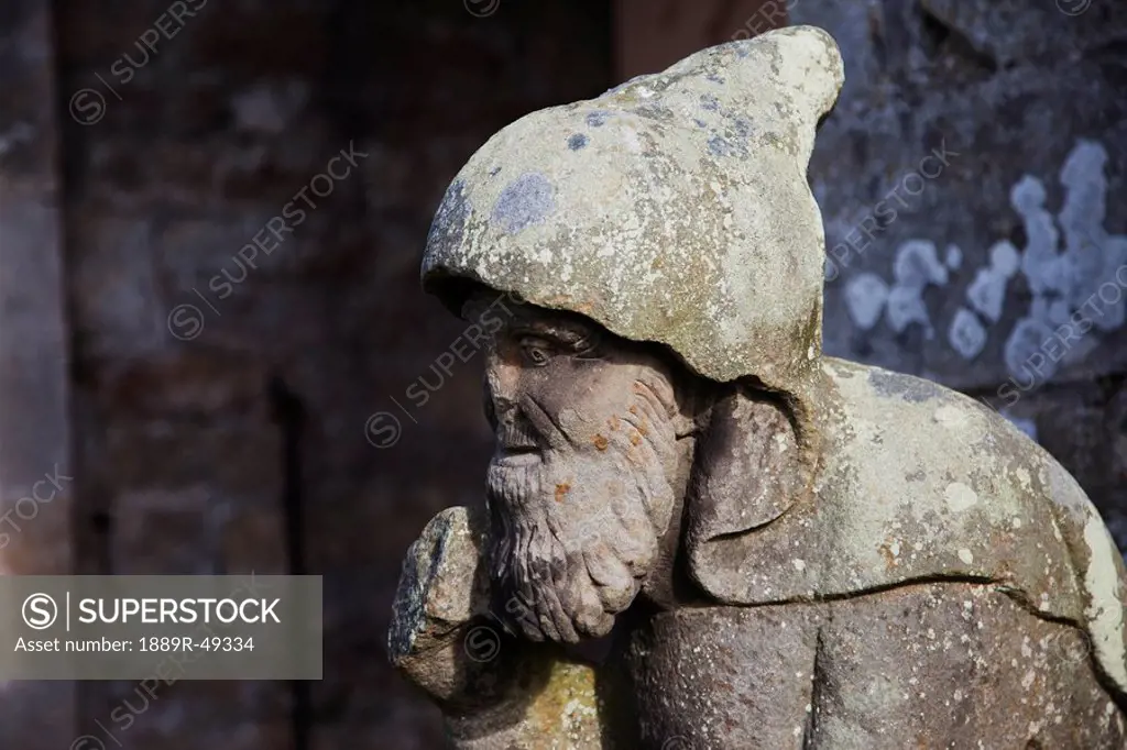 Statue, Alnwick, Northumberland, England