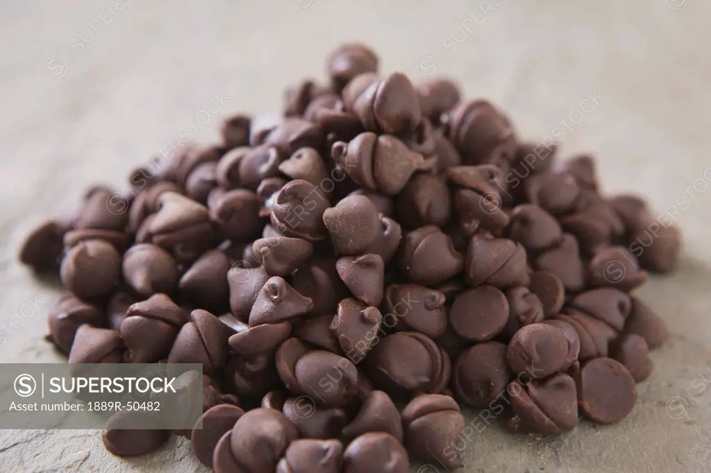 mound of chocolate chips