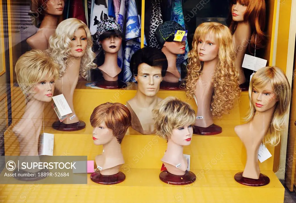 wigs on mannequin heads
