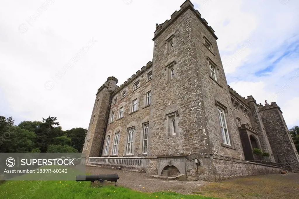 Slane, Ireland, Slane Castle