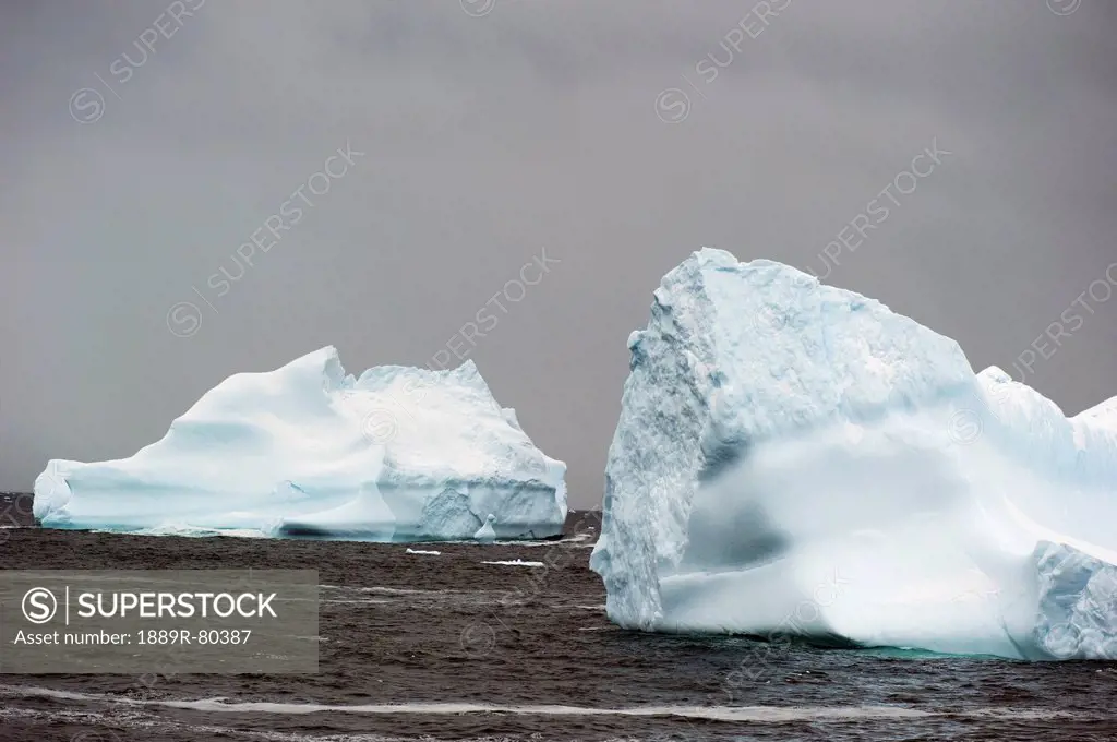 Icebergs, antarctica