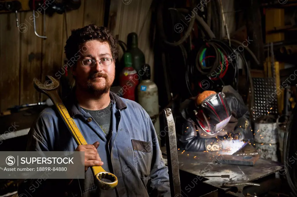 A mechanic and a welder, edmonton alberta canada