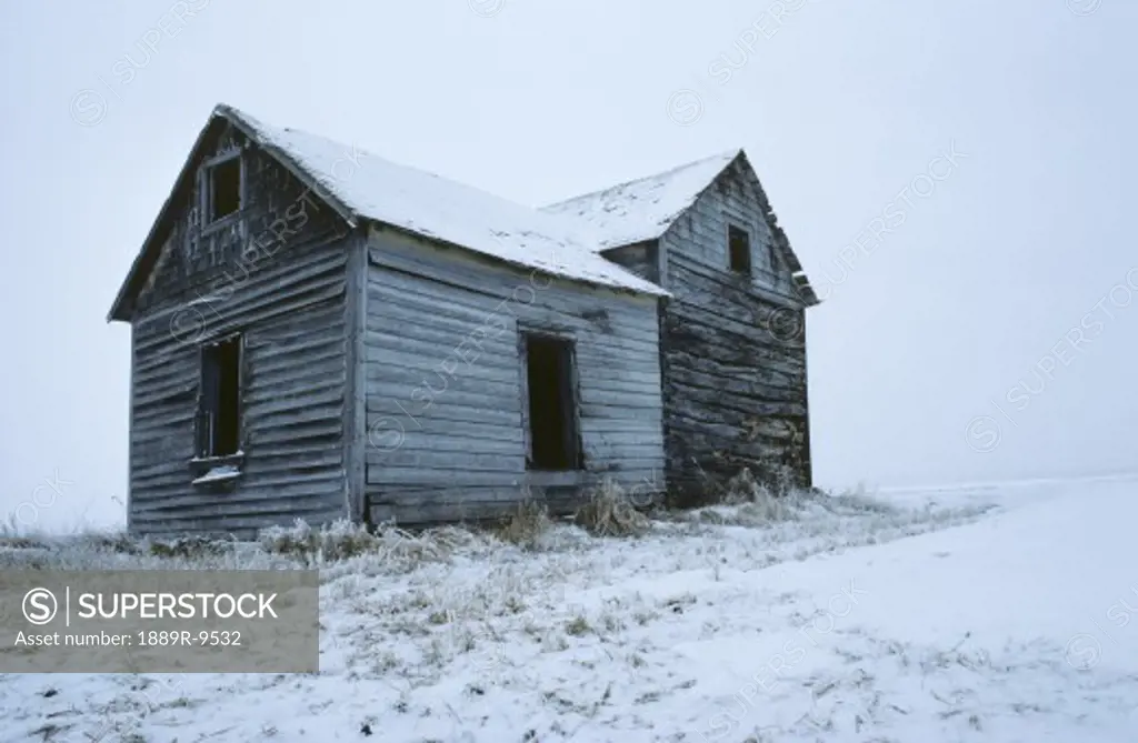 Abandoned farm house