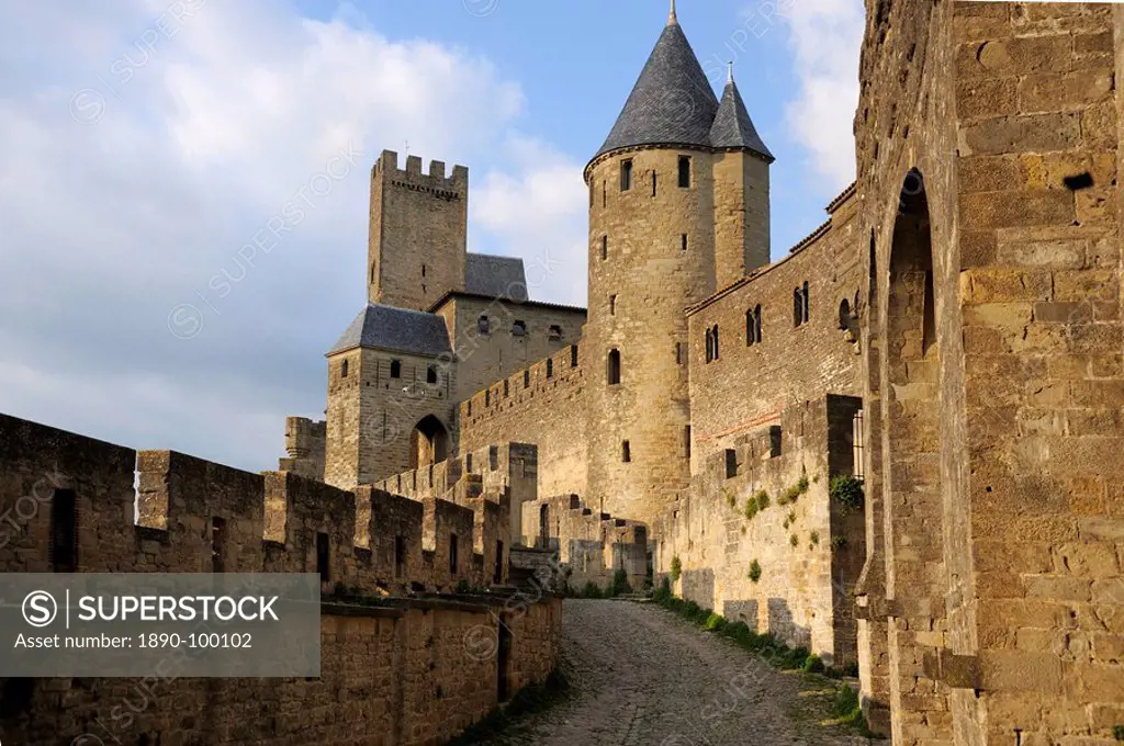 Walled and turreted fortress of La Cite, Carcassonne, UNESCO World Heritage Site, Languedoc, France, Europe
