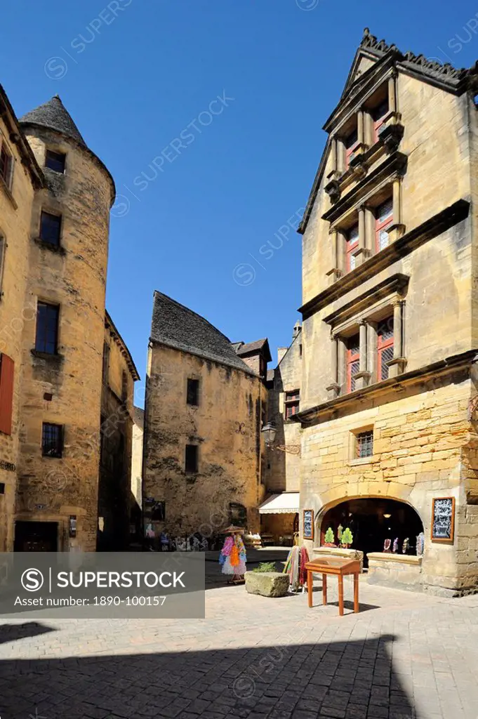 Medieval buildings in the old town, Sarlat, Sarlat le Caneda, Dordogne, France, Europe
