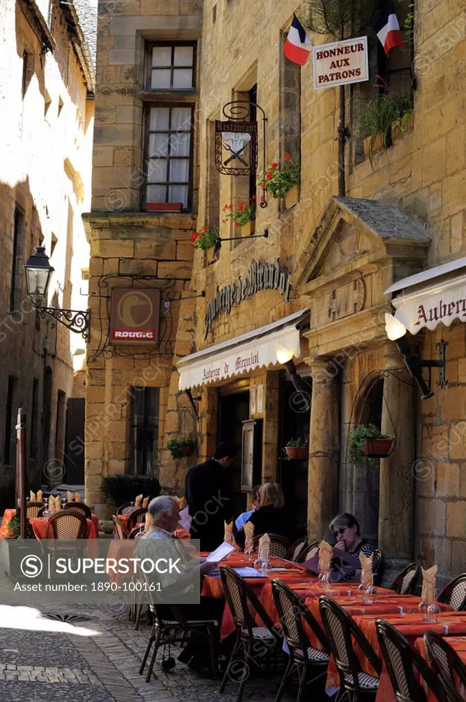 Restaurant in the old town, Sarlat, Dordogne, France. Europe