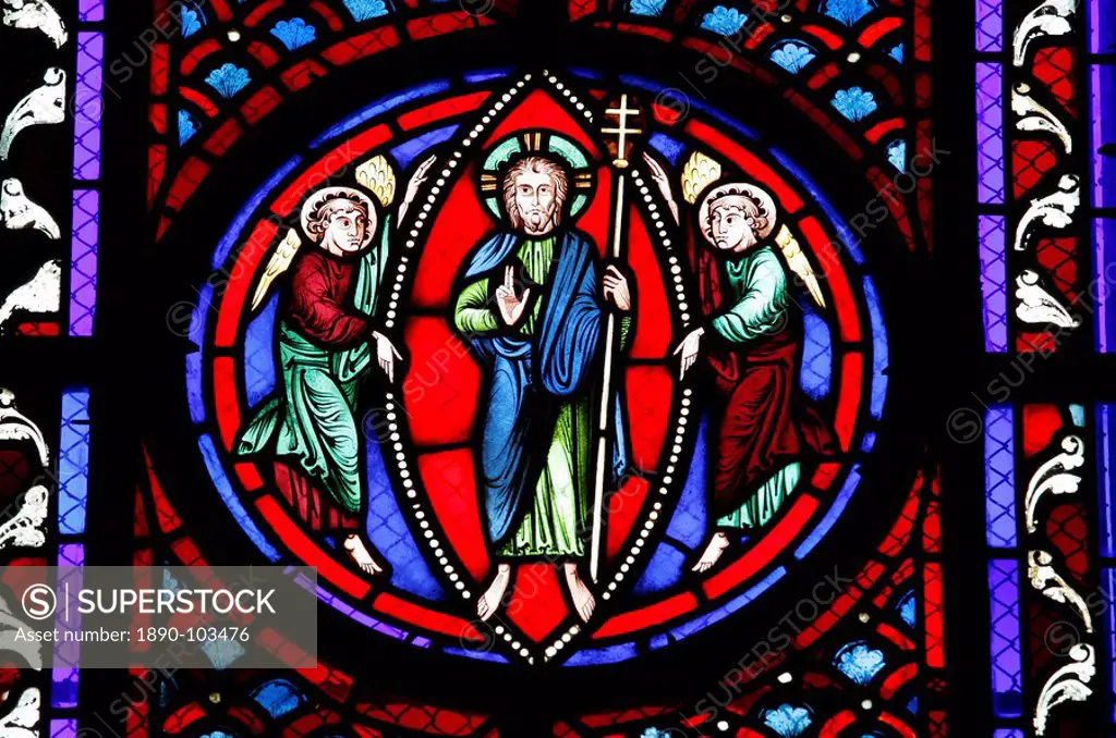 Stained glass of the Resurrection, Semur_en_Auxois, Cote d´Or, Burgundy, France, Europe