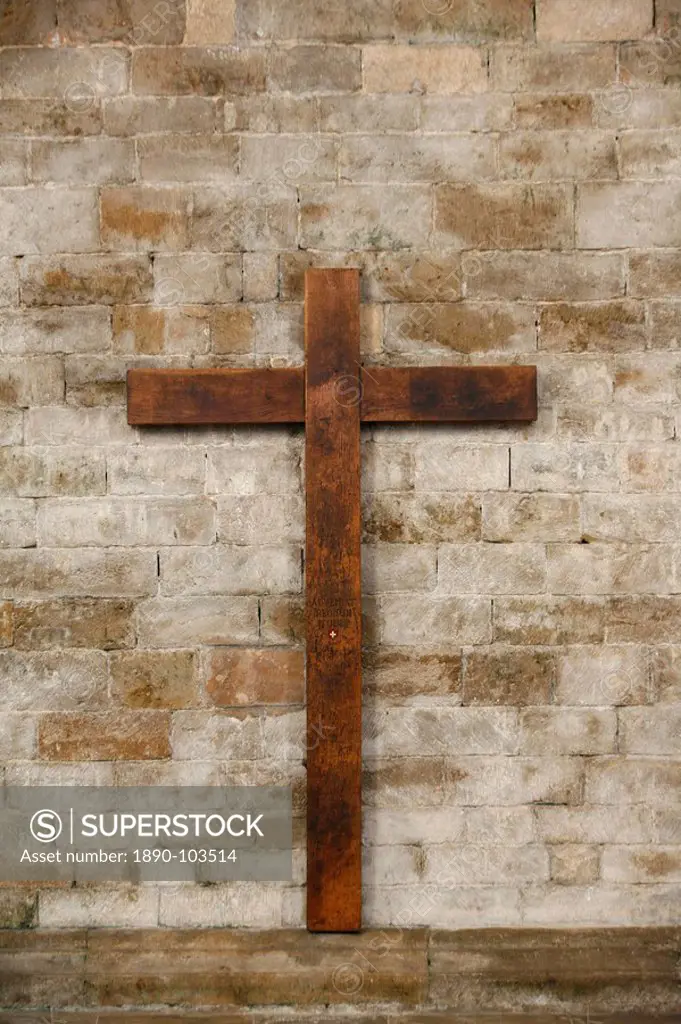 Cross in Vezelay basilica, Vezelay, Yonne, Burgundy, France, Europe