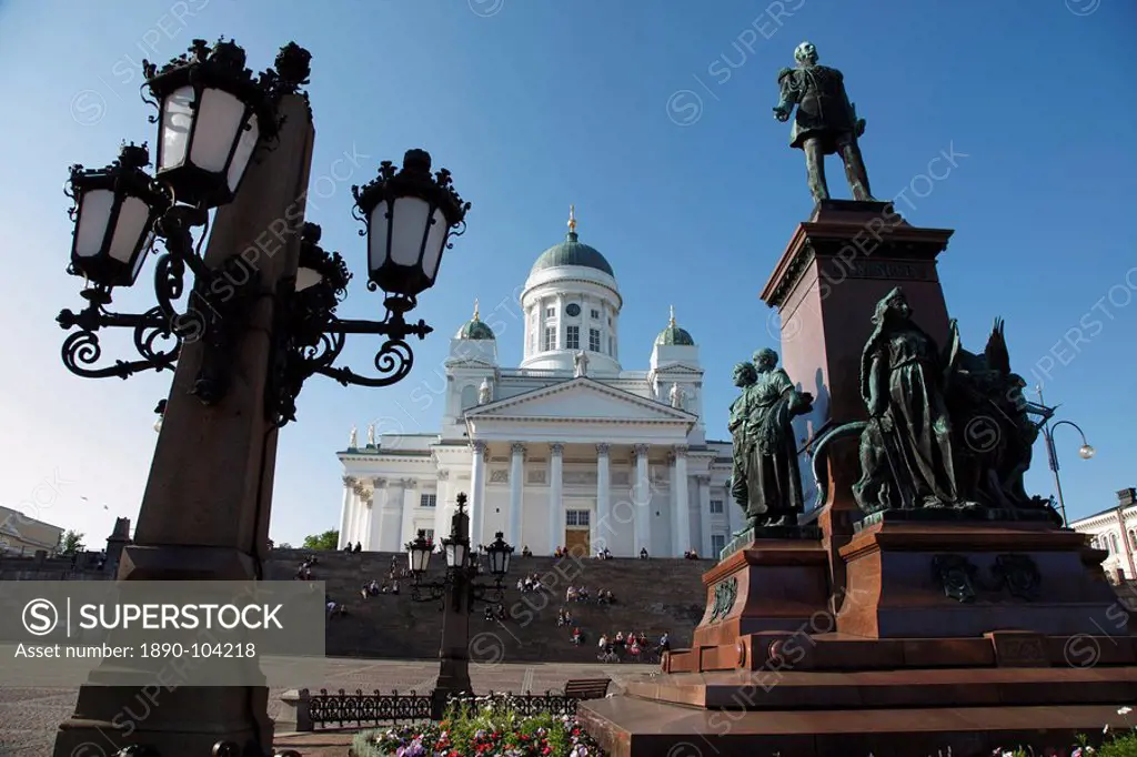 Tsar Alexander II Memorial and Lutheran Cathedral, Senate Square, Helsinki, Finland, Scandinavia, Europe