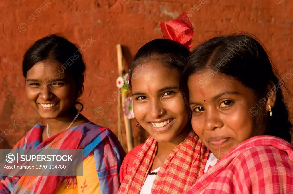 Smiling Indian women, Kolkata, West Bengal, India, Asia