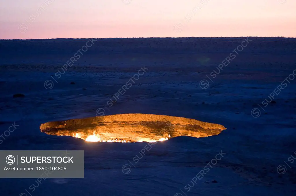 Darvaza Gas crater, Turkmenistan, Central Asia, Asia