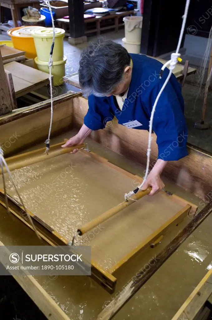 Making traditional Japanese washi paper at Echizen Washi No Sato village in Fukui, Japan, Asia