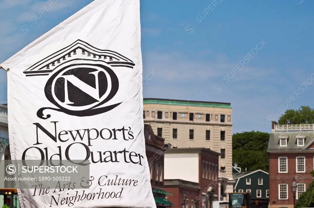 Flag for Newport´s Old Quarter on the corner of Thames Street and Washington Square, Newport, Rhode Island, New England, United States of America, Nor...