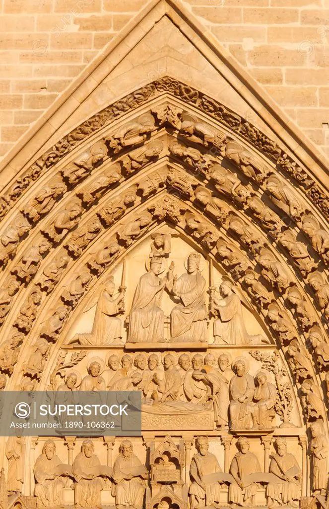 Virgin´s Gate tympanum, Notre Dame cathedral west wing, Paris, France, Europe