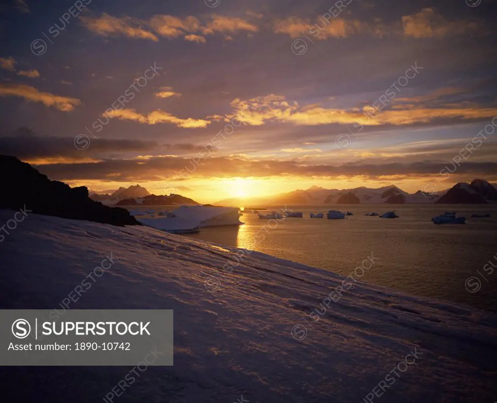 Sunrise, Antarctica, Polar Regions