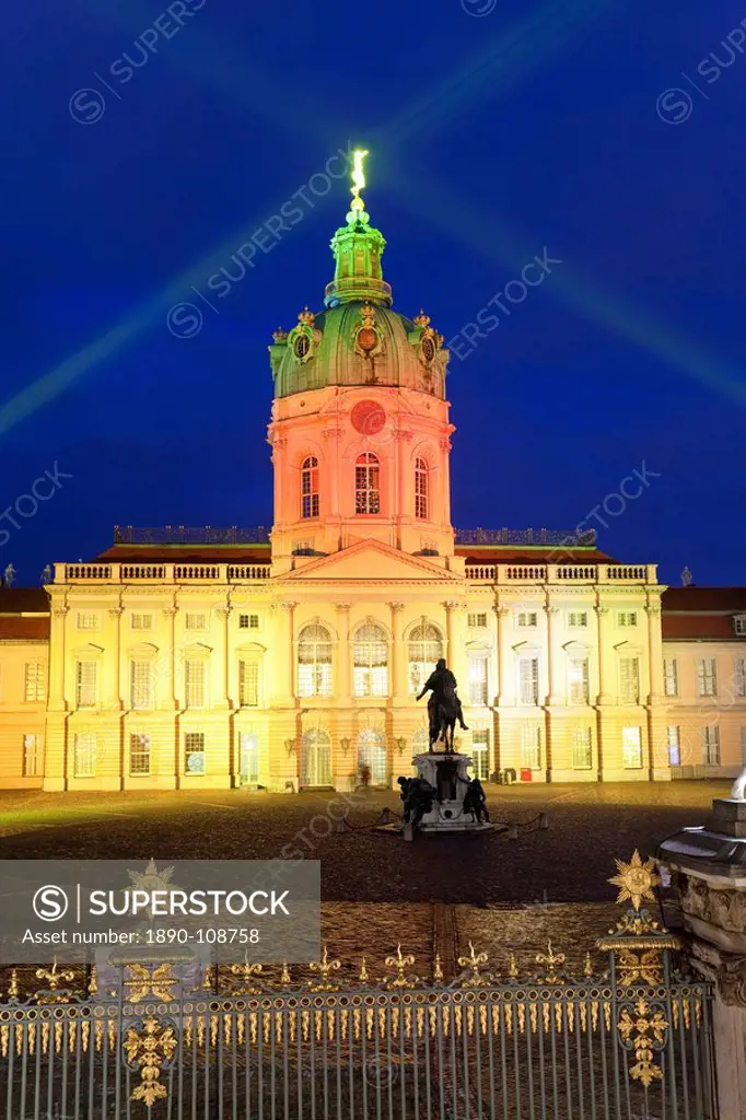 Schloss Charlottenburg Charlottenburg Castle, illuminated at night, Charlottenburg, Berlin, Germany, Europe