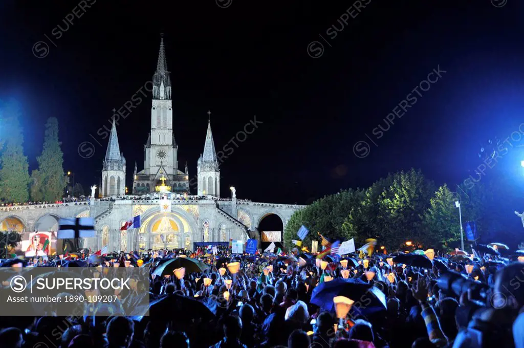 Worshippers outside the Basilica during Pope Benedict XVI´s visit to Lourdes, Hautes Pyrenees, France, Europe