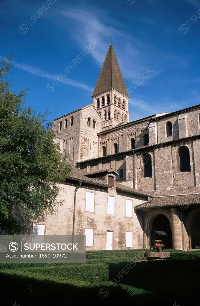Abbey of St. Philibert, Tournus, Burgundy, France, Europe