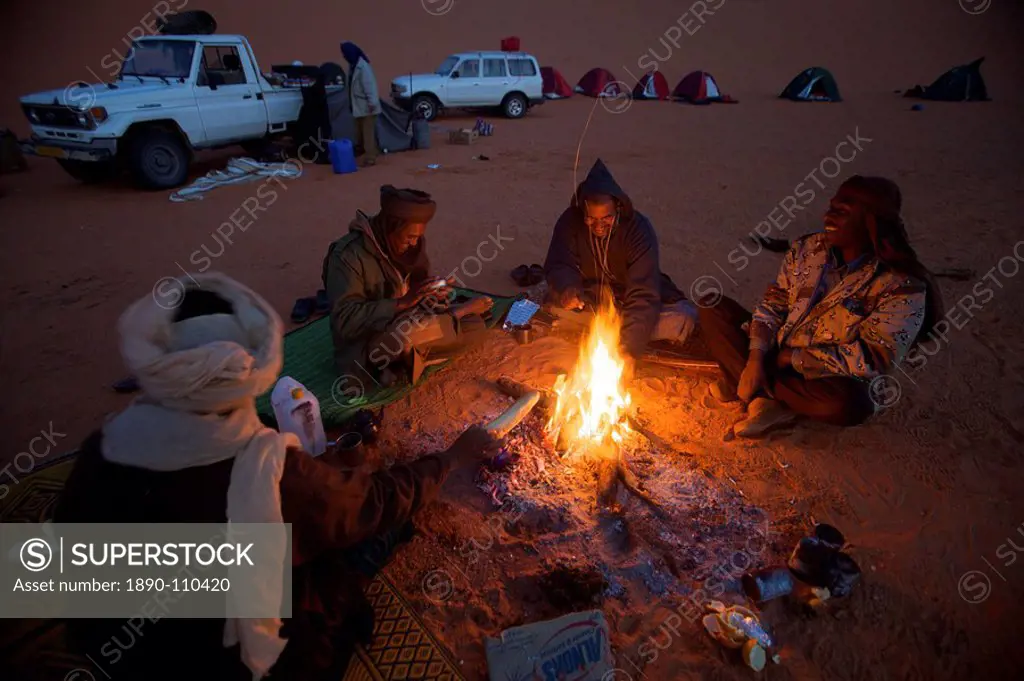 A tented camp in the dunes of the erg of Murzuk in the Fezzan desert, Libya, North Africa, Africa
