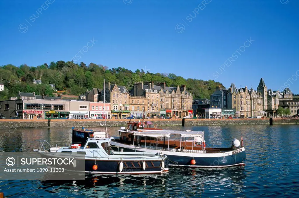 Harbour and waterfront, Oban, Argyll, Strathclyde, Scotland, United Kingdom, Europe