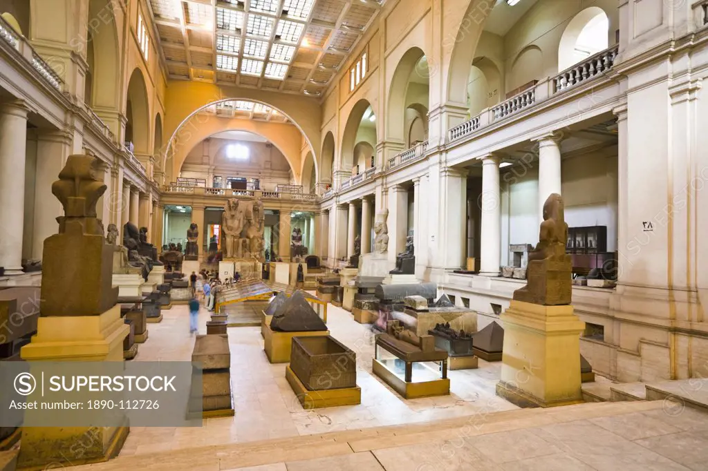 Interior of the Main Hall, The Museum of Egyptian Antiquities Egyptian Museum, Cairo, Egypt, North Africa, Africa