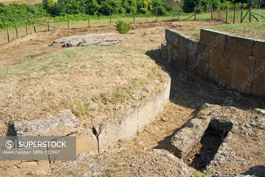 Etruscan Necropolis of Ara del Tufo, Tumulus Tomb, Tuscania, Viterbo, Lazio, Latium, Italy, Europe