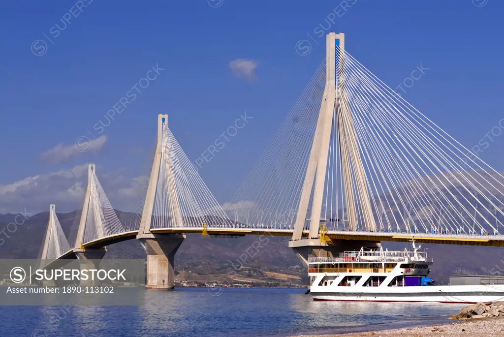 Giant bridge across the Gulf of Corinth, near Patra, Peloponnese, Greece, Europe