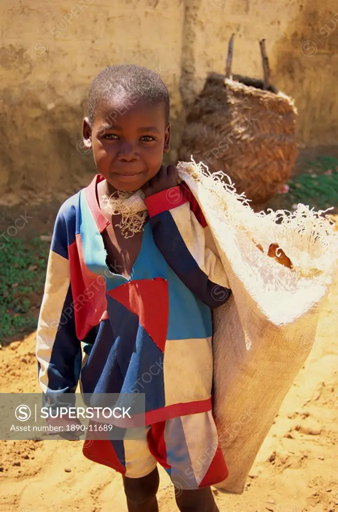 Portrait of young boy, Segou, Mali, Africa
