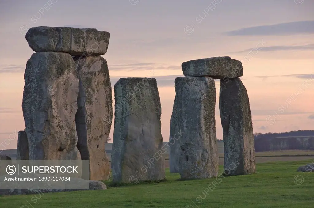 Stonehenge, UNESCO World Heritage Site, Wiltshire, England, United Kingdom, Europe
