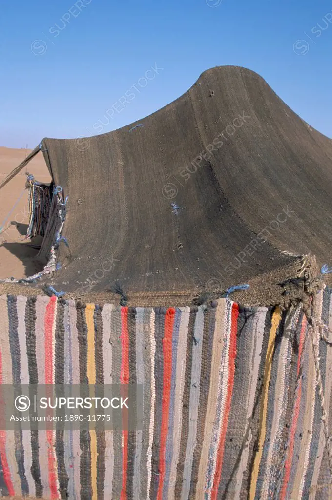 Berber tent at the bivouac at Chigaga dunes, Draa Valley, Morocco, North Africa, Africa