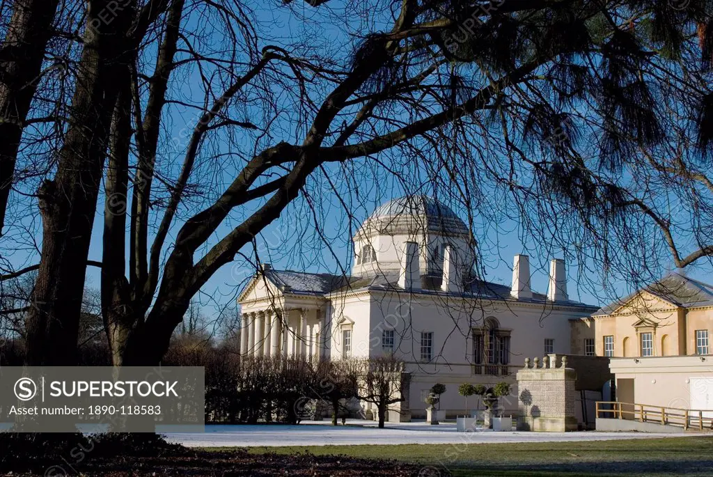 Chiswick House, neo_Palladian guest residence of the third Earl of Burlington built in 1729, Chiswick Gardens and Park, Chiswick, London, England, Uni...
