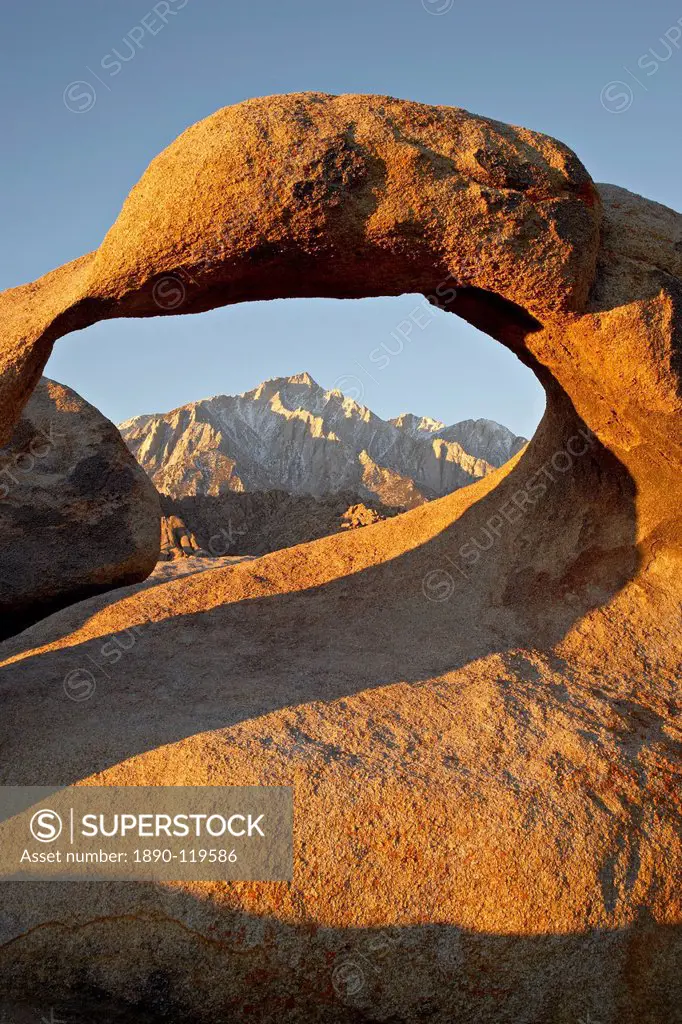 Mobius Arch and Eastern Sierras at first light, Alabama Hills, Inyo National Forest, California, United States of America, North America