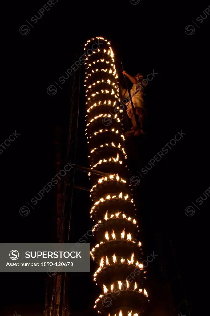 Lighting lamps at Mookambika Temple, Kollur, Karnataka, India, Asia