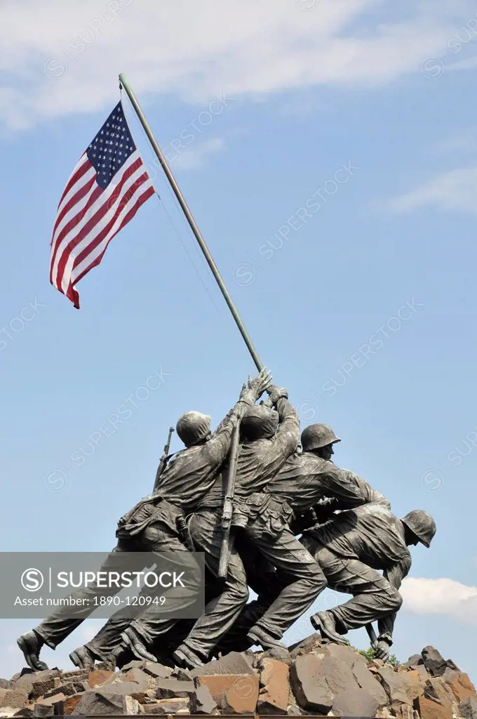 US Marines Iwo Jima monument, Arlington National Cemetery, Virginia., United States of America, North America