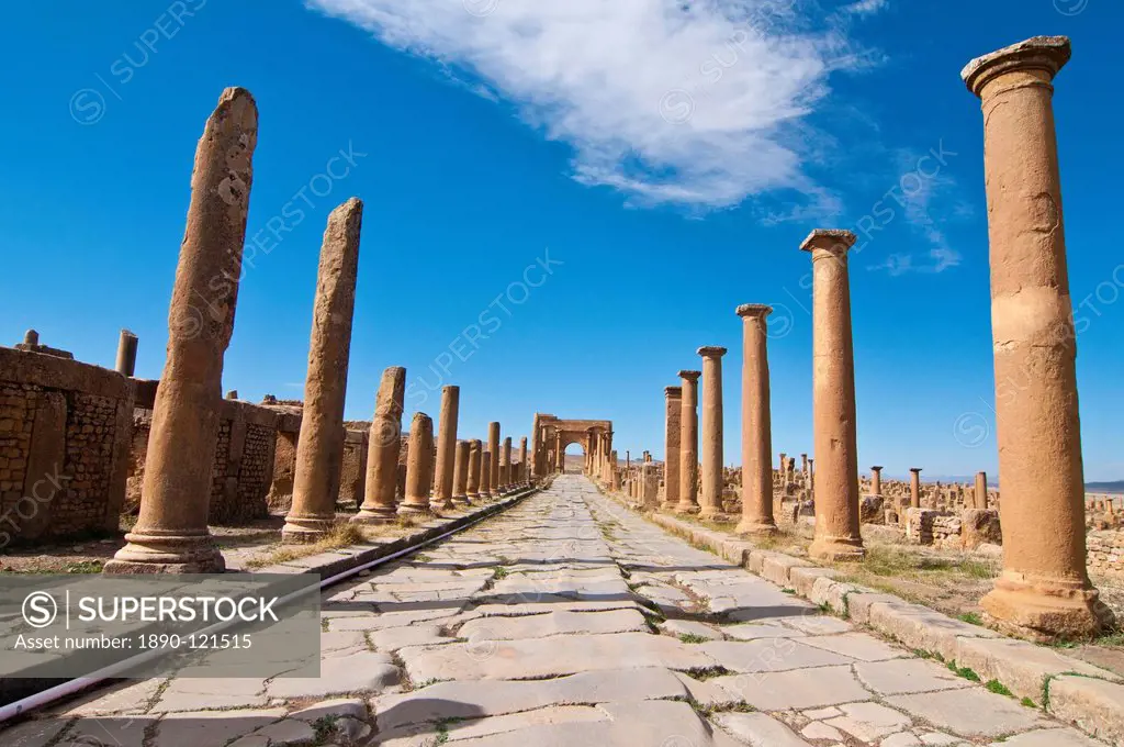 The Roman ruins, Timgad, UNESCO World Heritage Site, Algeria, North Africa, Africa
