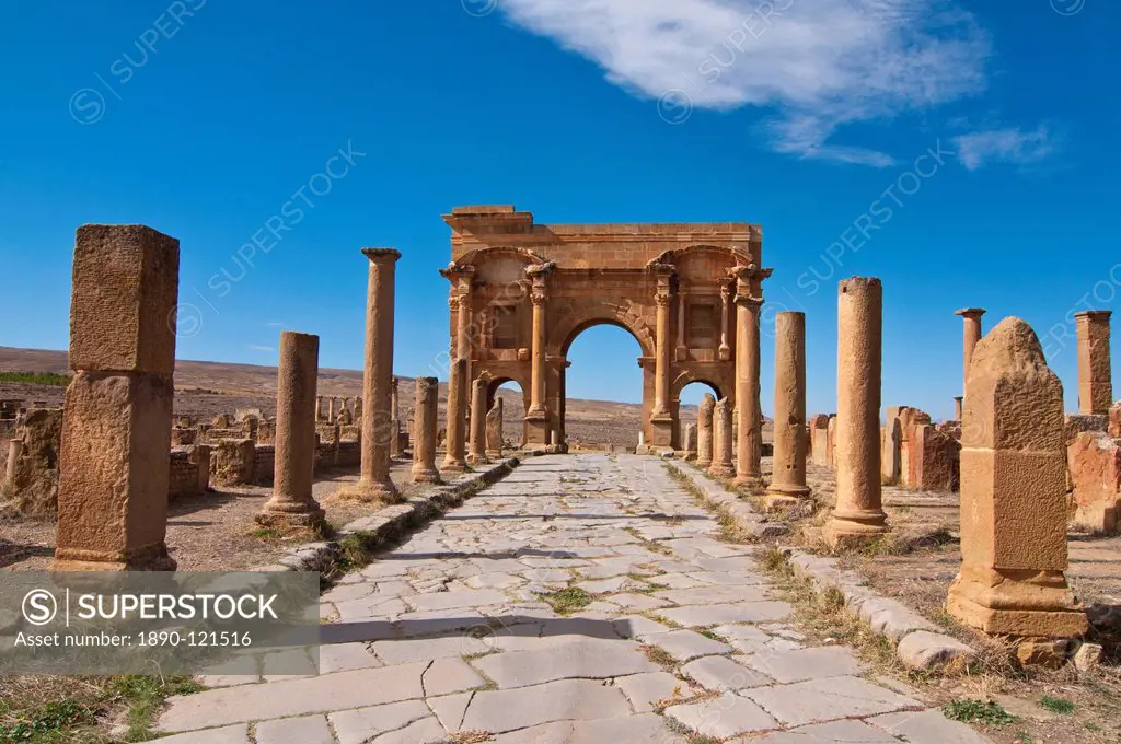 The Roman ruins, Timgad, UNESCO World Heritage Site, Algeria, North Africa, Africa