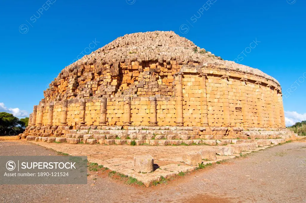 The tomb of the Christian, old Christian pyramid, Tipasa, UNESCO World Heritage Site, Algeria, North Africa, Africa