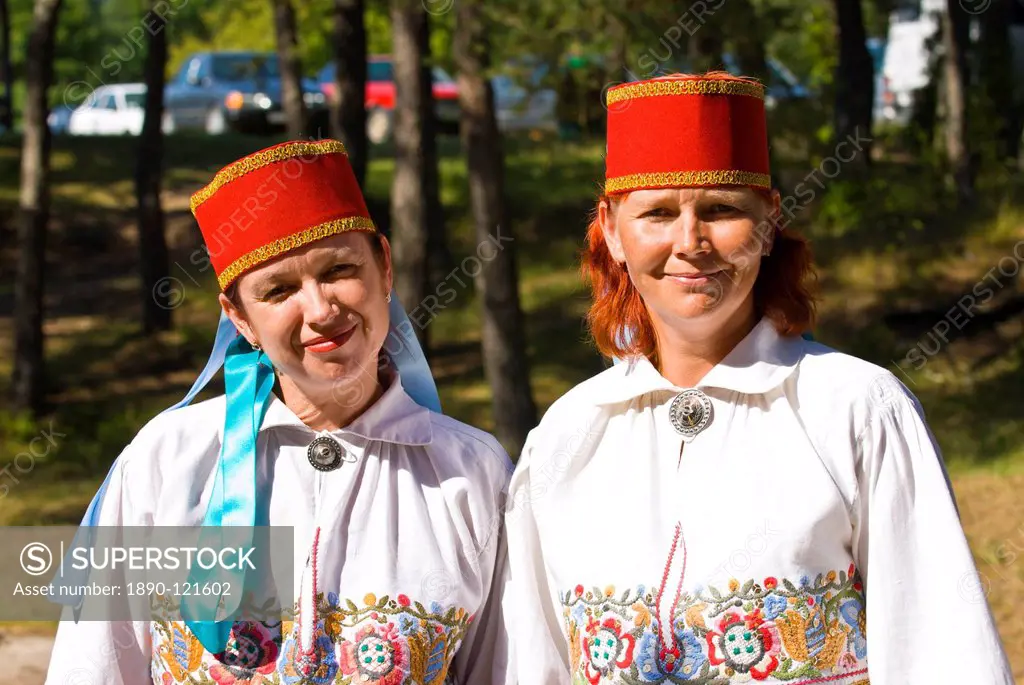 Traditionally dressed women at Saaremaa Island, Estonia, Baltic States, Europe