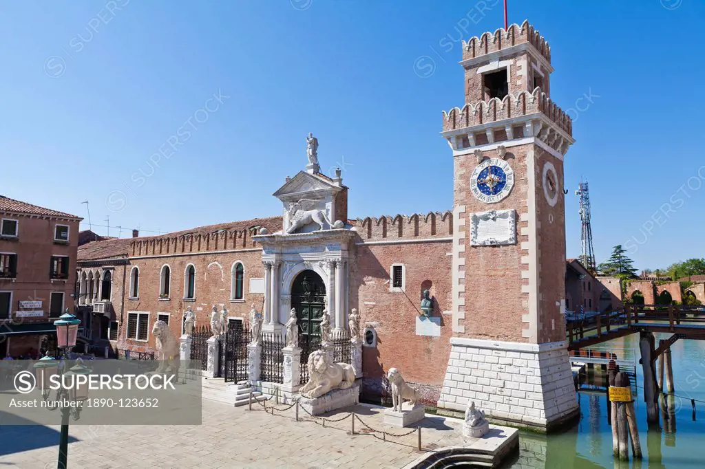 Arsenale, part of the city´s fortifications, now the naval museum, Venice, UNESCO World Heritage Site, Veneto, Italy, Europe