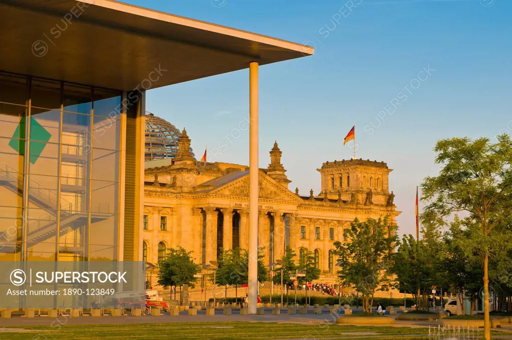 The Lobe house in front of the Berlin Reichstag, German Parliament, Berlin, Germany, Europe