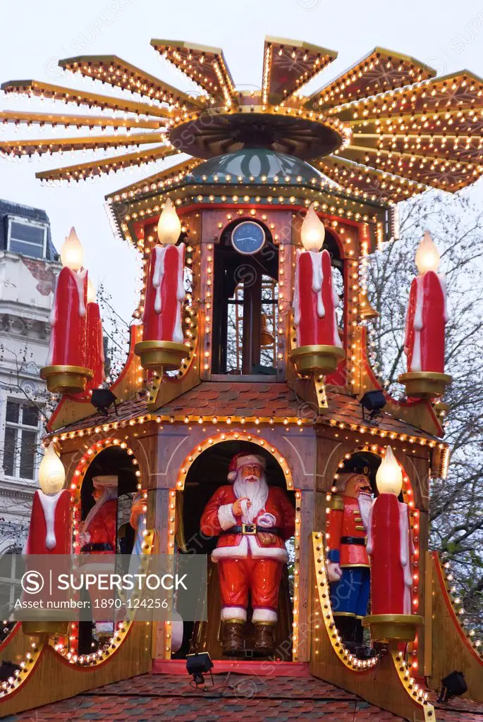 The annual Frankfurt Christmas Market, Birmingham, West Midlands, England, United Kingdom, Europe