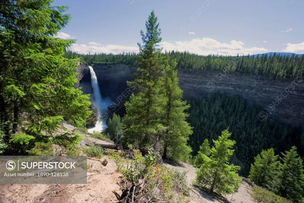 Helmcken Falls, Wells Grey Provincial Park, British Columbia, Canada, North America